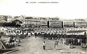 ALGER - BOULEVARD DE LA REPUBLIQUE ET QUAIS